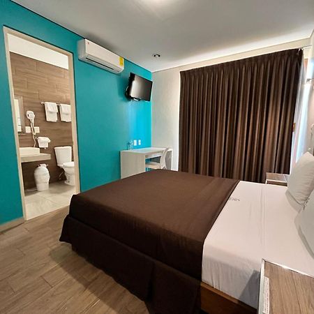 Hotel Guiva Aeropuerto Oaxaca ภายนอก รูปภาพ