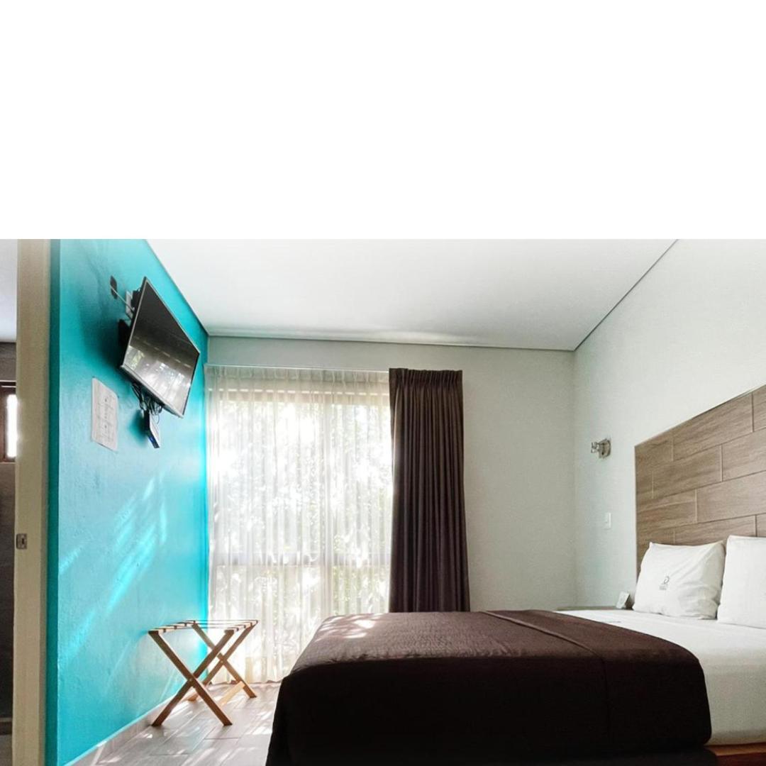Hotel Guiva Aeropuerto Oaxaca ภายนอก รูปภาพ