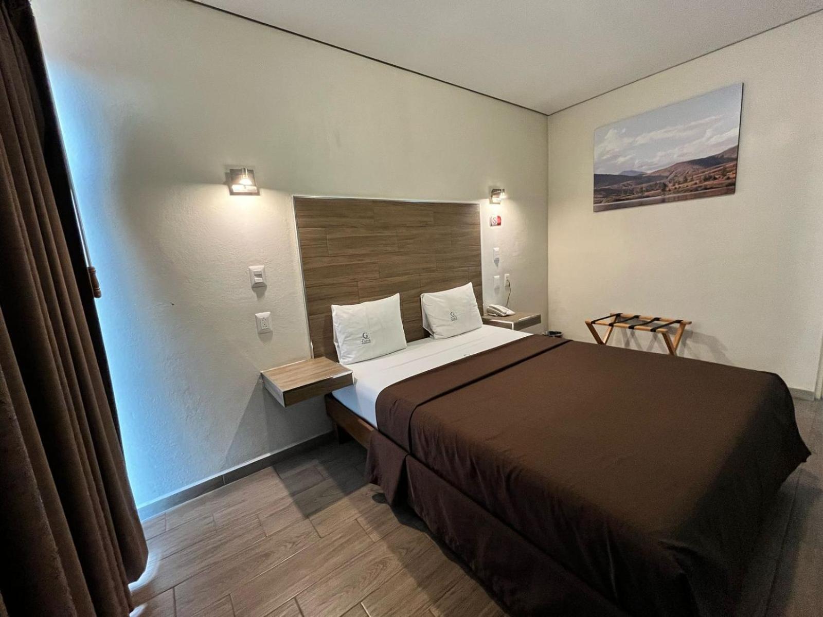 Hotel Guiva Aeropuerto Oaxaca ภายนอก รูปภาพ